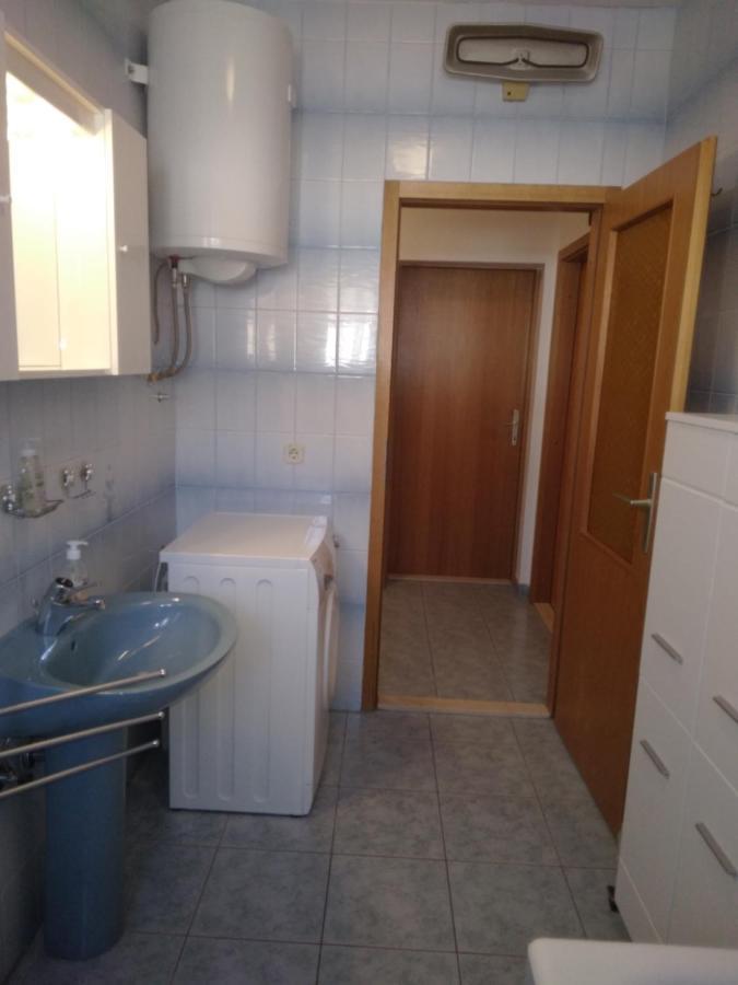 Apartment Meri Trogir Bagian luar foto