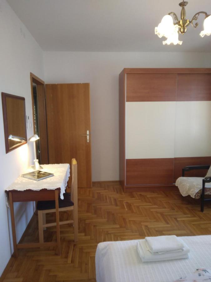 Apartment Meri Trogir Bagian luar foto