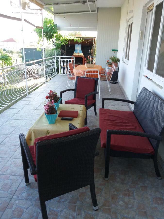Apartment Meri Trogir Bagian luar foto